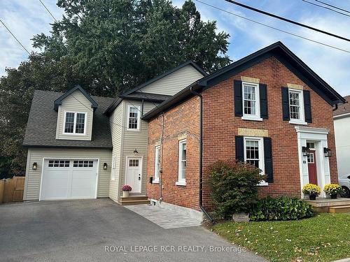 88 Mill St, Orangeville, ON - Outdoor With Facade