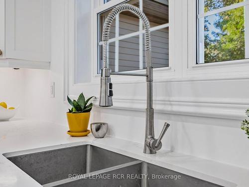 88 Mill St, Orangeville, ON - Indoor Photo Showing Kitchen