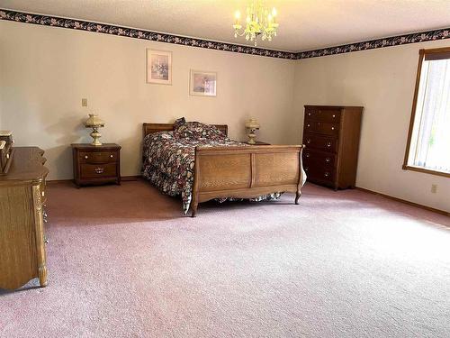 3590 Hwy 11/71, Devlin, ON - Indoor Photo Showing Bedroom