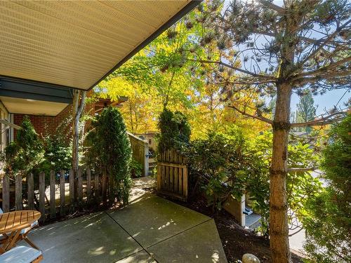 15-1406 Jingle Pot Rd, Nanaimo, BC - Outdoor