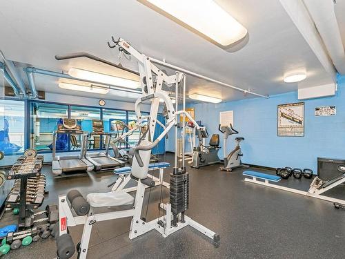 714-21 Dallas Rd, Victoria, BC - Indoor Photo Showing Gym Room