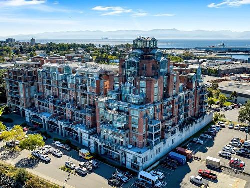 714-21 Dallas Rd, Victoria, BC - Outdoor With View