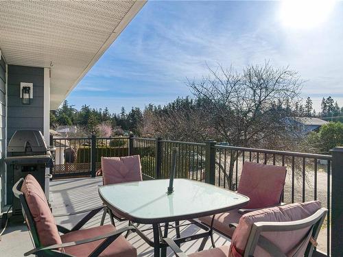 1545 Dalmatian Dr, Parksville, BC 