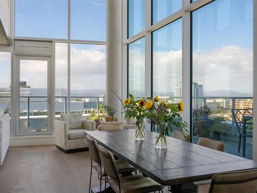 1702-989 Johnson St, Victoria, BC - Indoor Photo Showing Dining Room