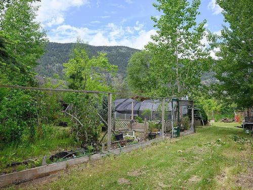 740 Glenacre Road, Kamloops, BC - Outdoor