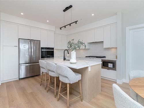 616-1810 Selenite Pl, Langford, BC - Indoor Photo Showing Kitchen With Upgraded Kitchen