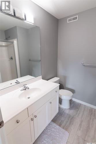 1309 Kingbird Road, Regina, SK - Indoor Photo Showing Bathroom