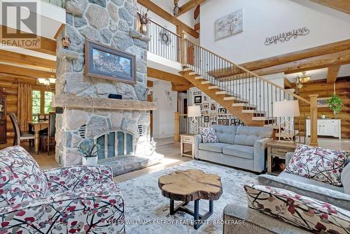 112 Farmstead Road, Kawartha Lakes (Manilla), ON - Indoor Photo Showing Living Room With Fireplace