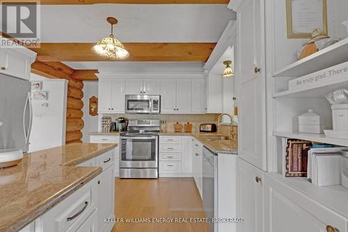 112 Farmstead Road, Kawartha Lakes (Manilla), ON - Indoor Photo Showing Kitchen