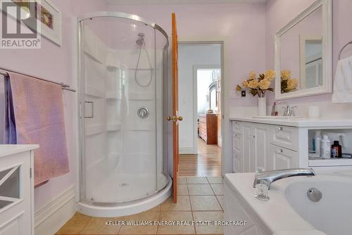 112 Farmstead Road, Kawartha Lakes (Manilla), ON - Indoor Photo Showing Bathroom