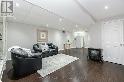 2450 Nichols Drive S, Oakville, ON - Indoor