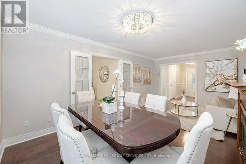 2450 Nichols Drive S, Oakville, ON - Indoor Photo Showing Dining Room