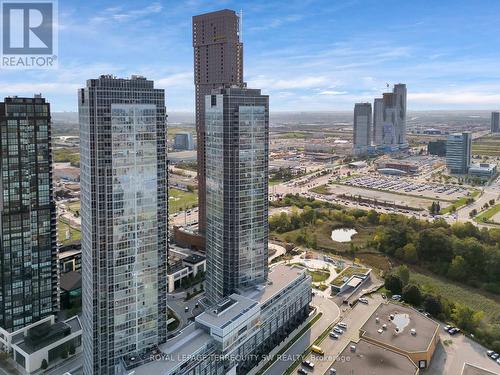 515 - 2916 Highway 7, Vaughan, ON - Outdoor With View