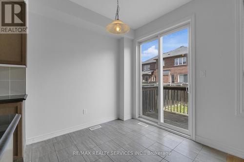 19 Sky Harbour Drive, Brampton, ON - Indoor Photo Showing Other Room