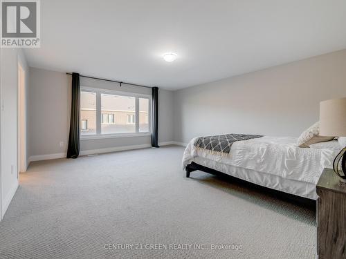 1586 Severn Drive, Milton, ON - Indoor Photo Showing Bedroom