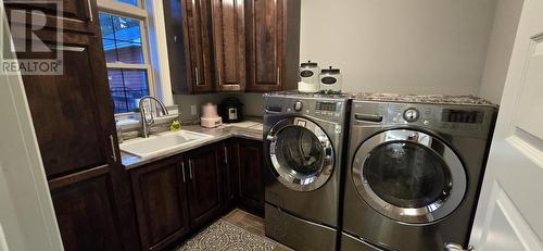 68 Dober'S Road, Little Bay, NL - Indoor Photo Showing Laundry Room