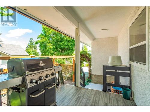 718 Hazell Road, Kelowna, BC - Outdoor With Deck Patio Veranda With Exterior