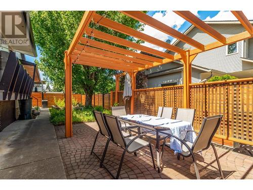 718 Hazell Road, Kelowna, BC - Outdoor With Deck Patio Veranda With Exterior