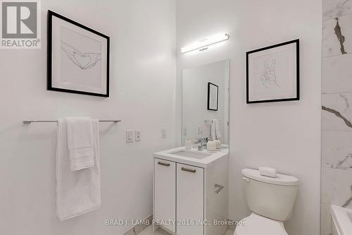 2502 - 55 Ontario Street, Toronto, ON - Indoor Photo Showing Bathroom