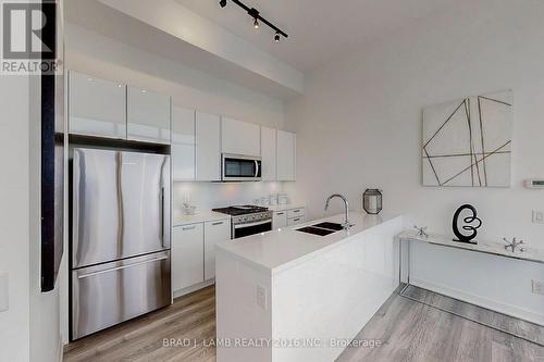 2502 - 55 Ontario Street, Toronto, ON - Indoor Photo Showing Kitchen With Stainless Steel Kitchen With Double Sink With Upgraded Kitchen