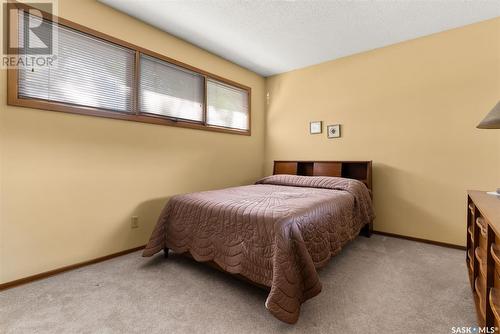 75 Krivel Crescent, Regina, SK - Indoor Photo Showing Bedroom