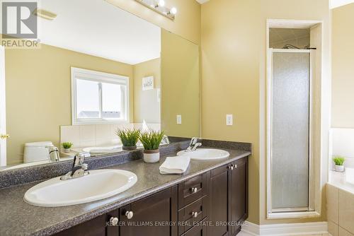 55 Frank Wheeler Avenue, Clarington (Courtice), ON - Indoor Photo Showing Bathroom