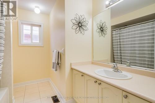 55 Frank Wheeler Avenue, Clarington (Courtice), ON - Indoor Photo Showing Bathroom