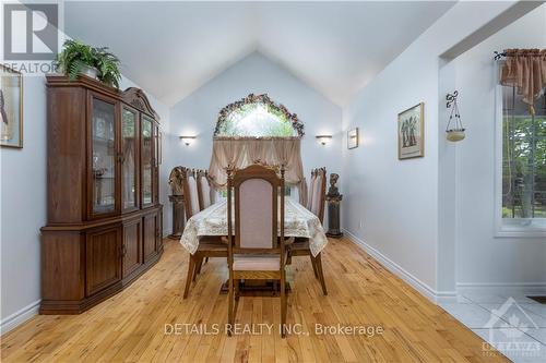 2573 Mitchell Street, Ottawa, ON - Indoor Photo Showing Dining Room