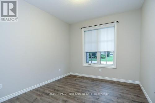 23 - 234 Peach Tree Boulevard, St. Thomas, ON - Indoor Photo Showing Other Room