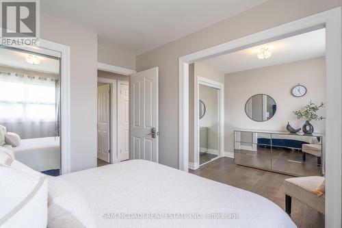 390 Marf Avenue, Mississauga, ON - Indoor Photo Showing Bedroom