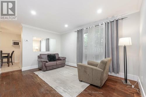 1 - 1116 Homewood Drive, Burlington, ON - Indoor Photo Showing Living Room