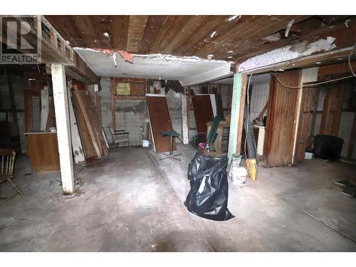 608 7Th  Avenue, Castlegar, BC - Indoor Photo Showing Basement