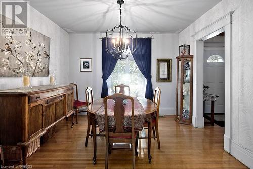 585 2Nd Avenue E, Owen Sound, ON - Indoor Photo Showing Dining Room