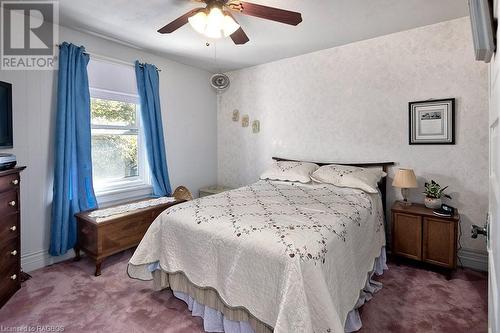 585 2Nd Avenue E, Owen Sound, ON - Indoor Photo Showing Bedroom