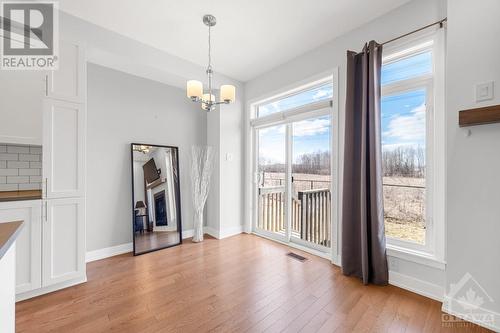 653 Putney Crescent, Ottawa, ON - Indoor