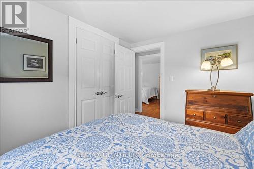 9 Simeon Street, Prince Edward County (Picton), ON - Indoor Photo Showing Bedroom