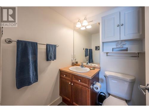 256 Hastings Avenue Unit# 312, Penticton, BC - Indoor Photo Showing Bathroom