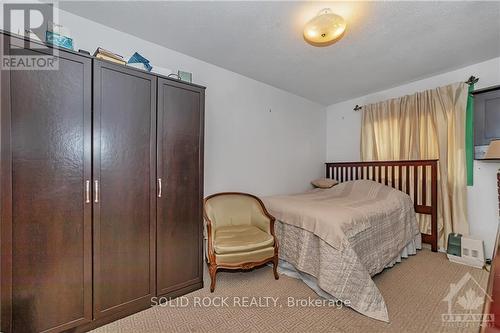 186 Du Grand Bois Avenue, Ottawa, ON - Indoor Photo Showing Bedroom