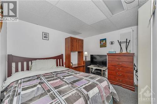 186 Du Grand Bois Avenue, Ottawa, ON - Indoor Photo Showing Bedroom