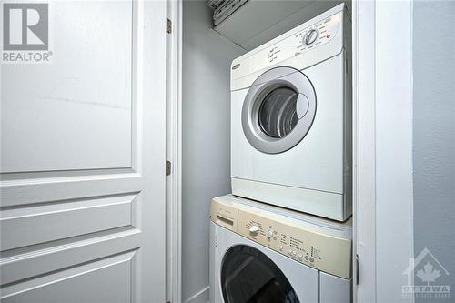 1035 Bank Street Unit#802, Ottawa, ON - Indoor Photo Showing Laundry Room