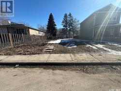 1427 Athol STREET  Regina, SK S4T 3C7