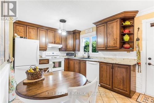 627 Spence Avenue, Hawkesbury, ON - Indoor Photo Showing Kitchen