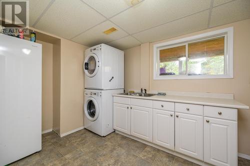 9265 Hartman Road, Prince George, BC - Indoor Photo Showing Laundry Room