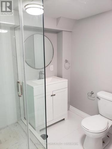 Lower - 635 Bloor Street E, Oshawa, ON - Indoor Photo Showing Bathroom