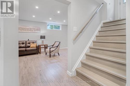 605 Curzon Avenue, Mississauga, ON - Indoor