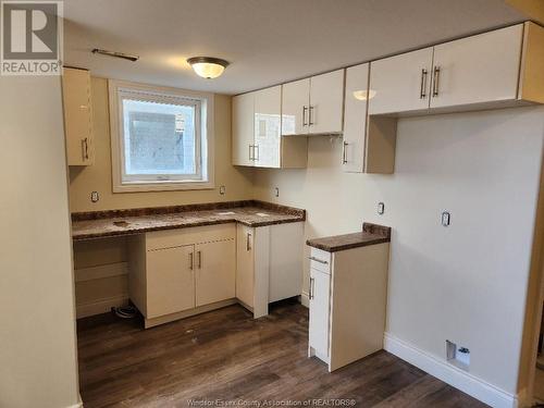 1294 Tourangeau, Windsor, ON - Indoor Photo Showing Kitchen