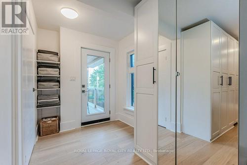 5161 Jones Baseline Road, Guelph/Eramosa, ON - Indoor Photo Showing Other Room