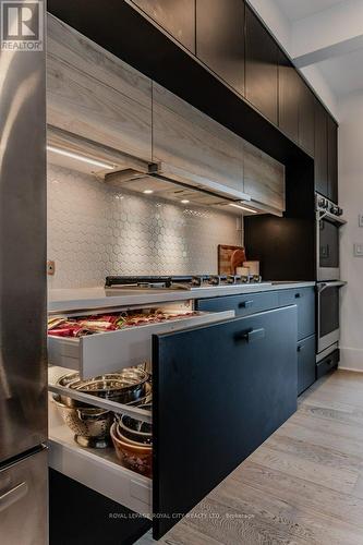 5161 Jones Baseline Road, Guelph/Eramosa, ON - Indoor Photo Showing Kitchen