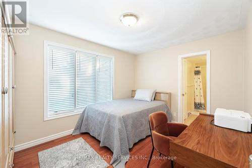 41 Jadestone Court, Kitchener, ON - Indoor Photo Showing Bedroom