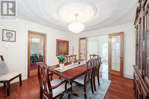 41 Jadestone Court, Kitchener, ON - Indoor Photo Showing Dining Room